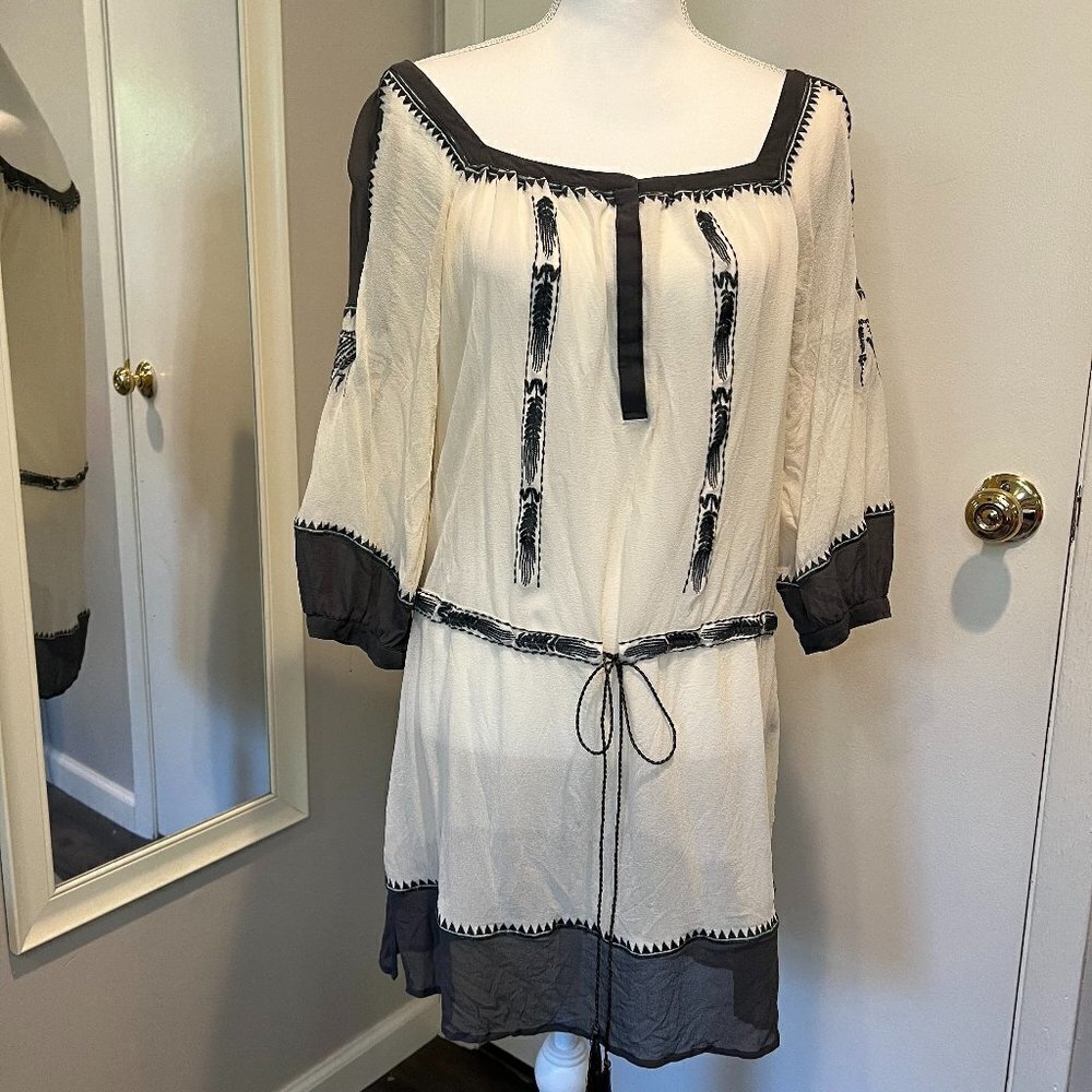 Club Monaco cream & gray 100% silk embroidered sheer casual dress, Size 4